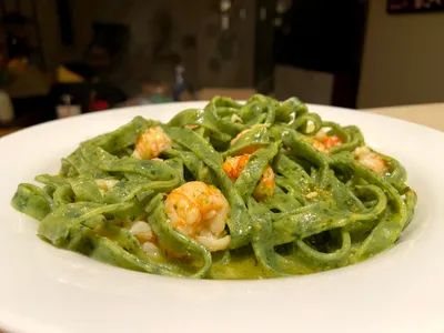 Spinach Noodles And Seafood
